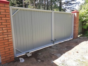 Распашные ворота с ручным управлением - пример 1 фото в Черноголовке